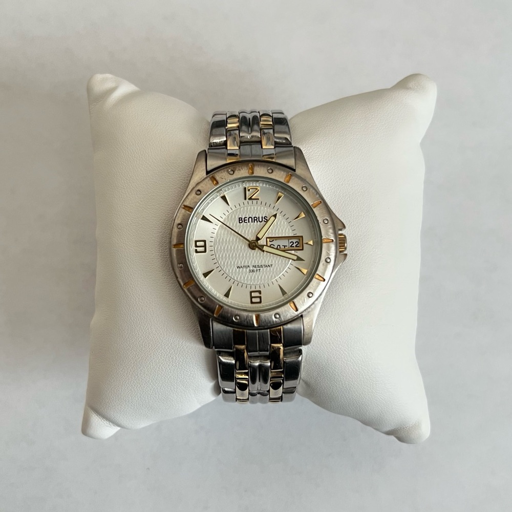 Benrus Men’s Watch Day Date Two Tone BN6011 138 PC33 Japan Water Resistant